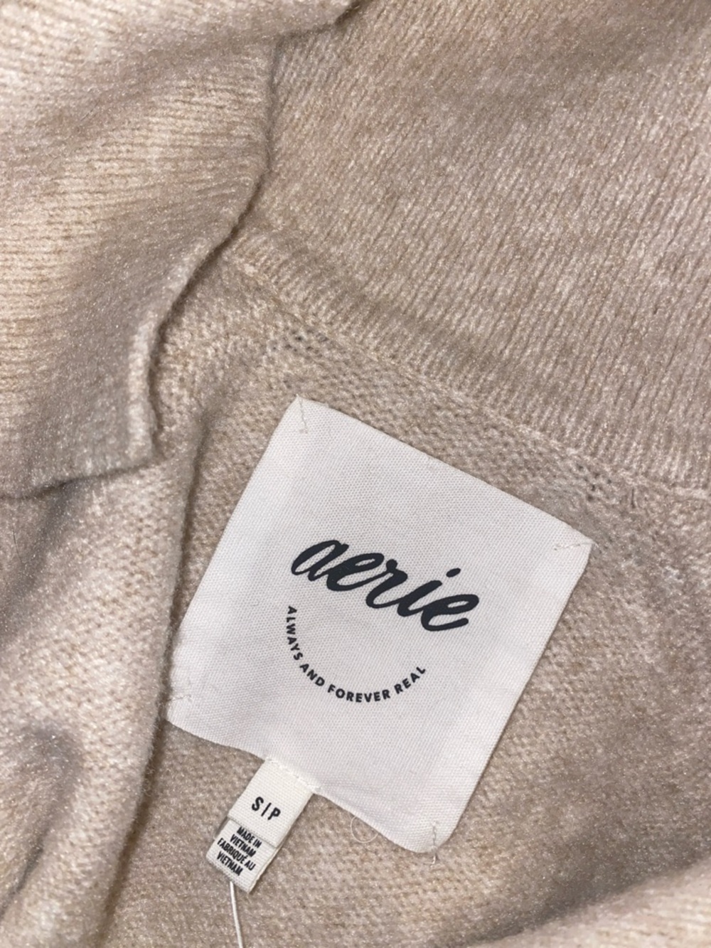 NWT!! Aerie Cream Collared V-Neck Knit Pullover Sweater Size Small Oversized - Picture 5 of 10